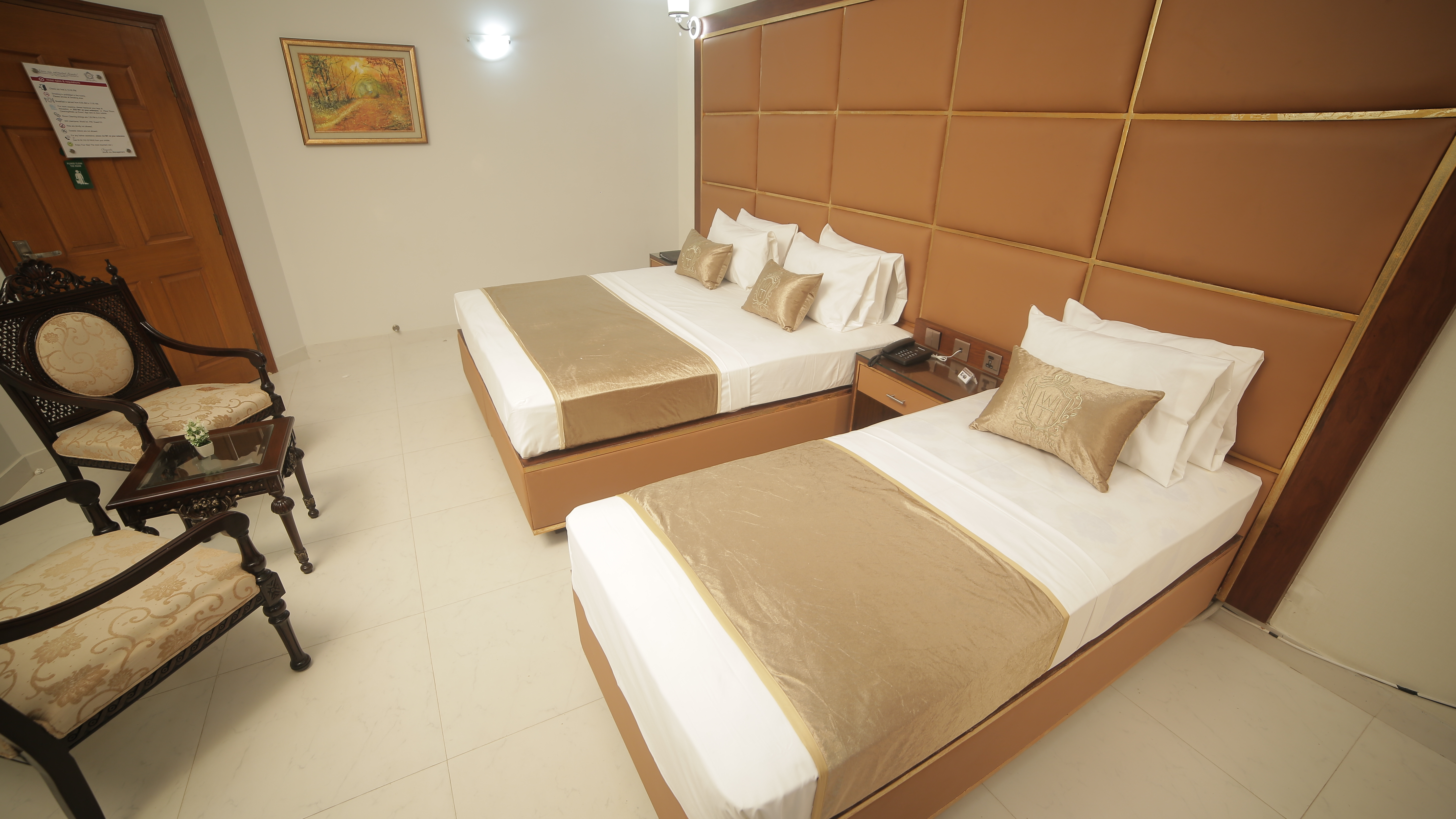 Executive Triplet Room 9